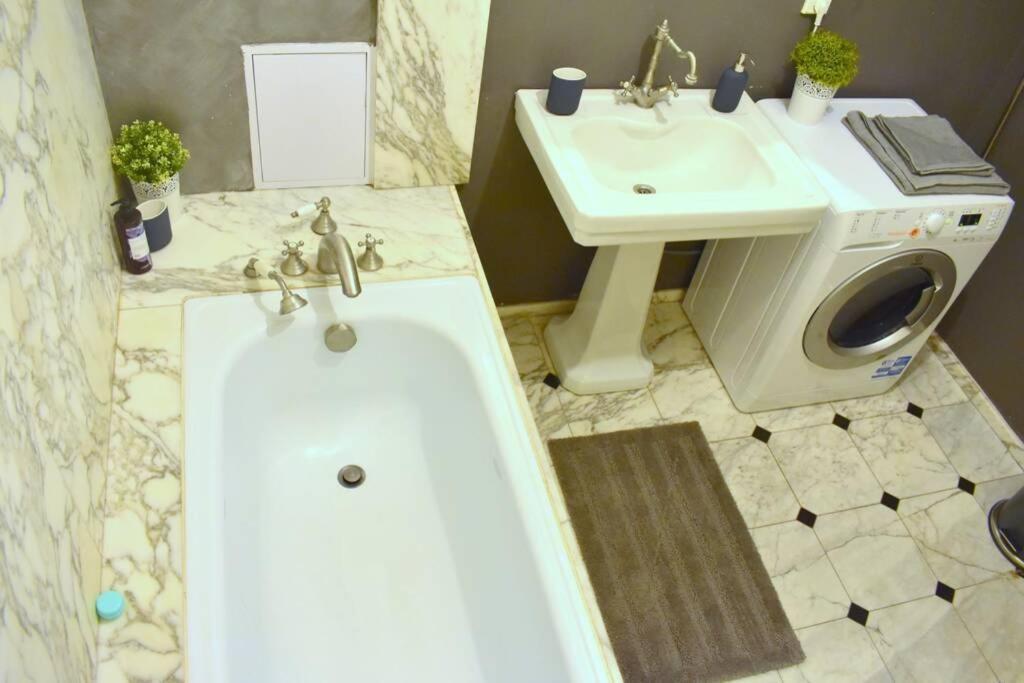 Airstay : Deluxe Old Town Apartment Prag