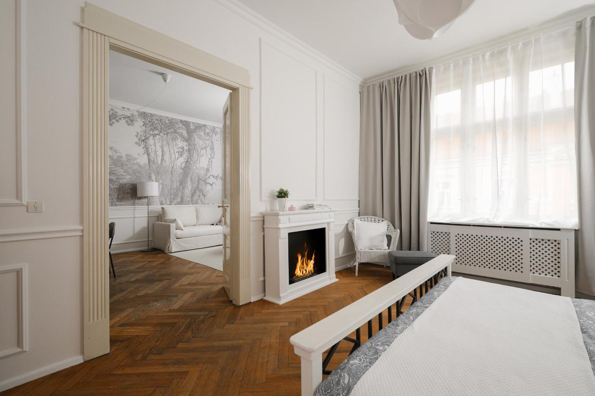 Apartment Airstay : Deluxe Old Town *